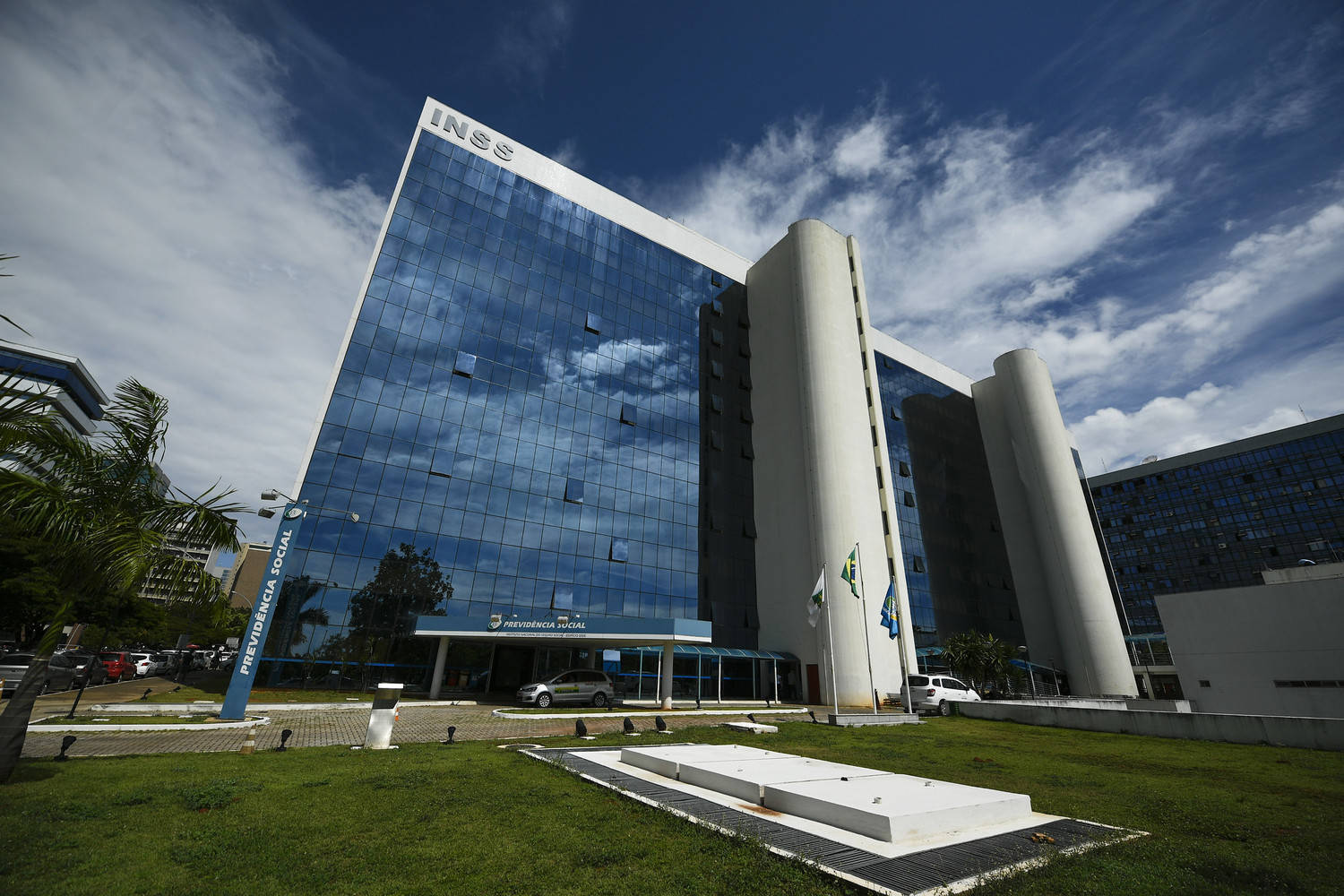 ANPD aplica sanções ao INSS por infração à LGPD