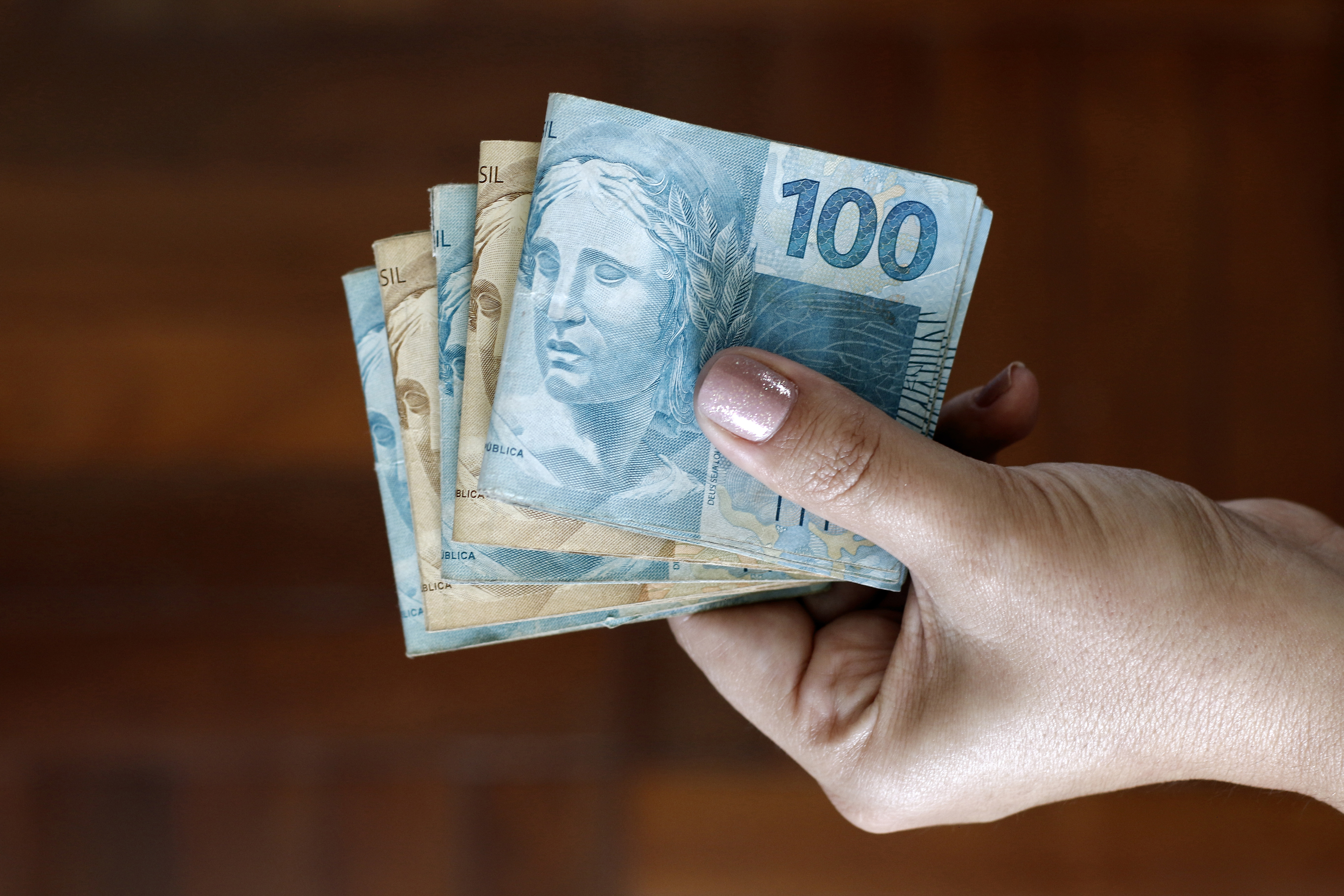 JUROS ABUSIVOS: Como saber se minha empresa está pagando aos bancos mais do que deveria?